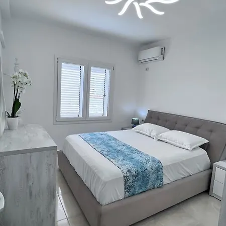 White Luxury Lägenhet Shkodër Exteriör bild